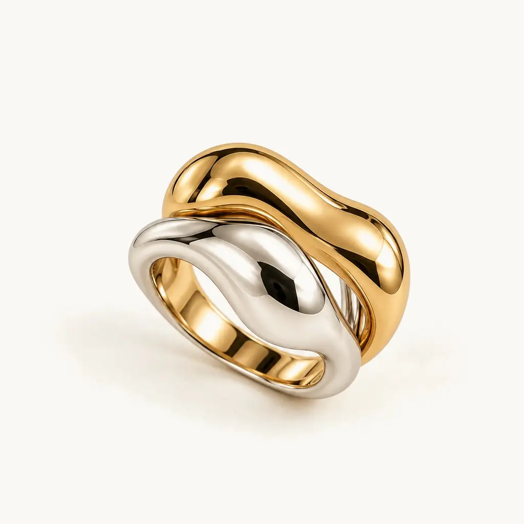 Onda rings in gold vermeil and sterling silver, worn nested